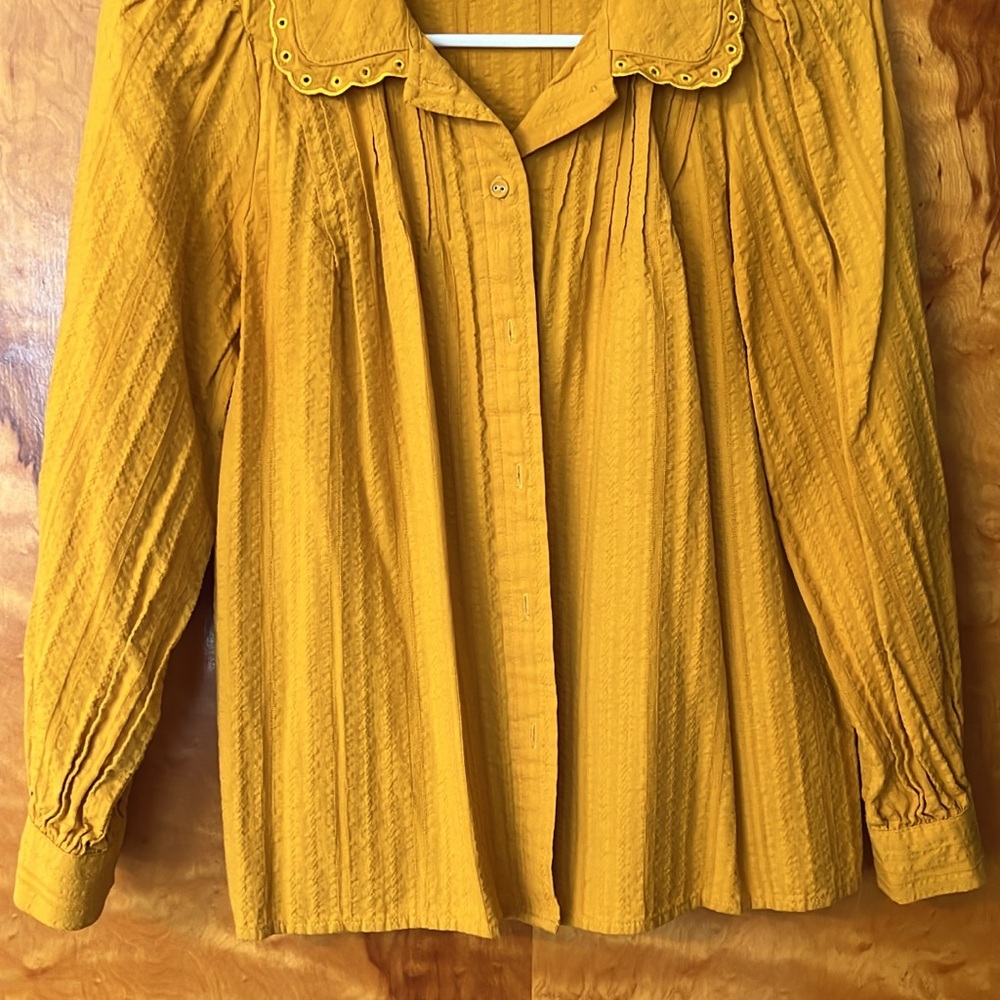 LC Lauren Conrad Mustard Yellow Women's Top with Embroidered Collar - Picture 3 of 4